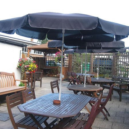 The Crosskeys Inn 우스크 외부 사진